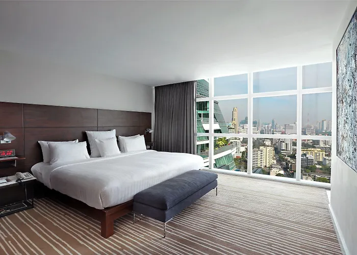 S31 Sukhumvit Hotel 5*